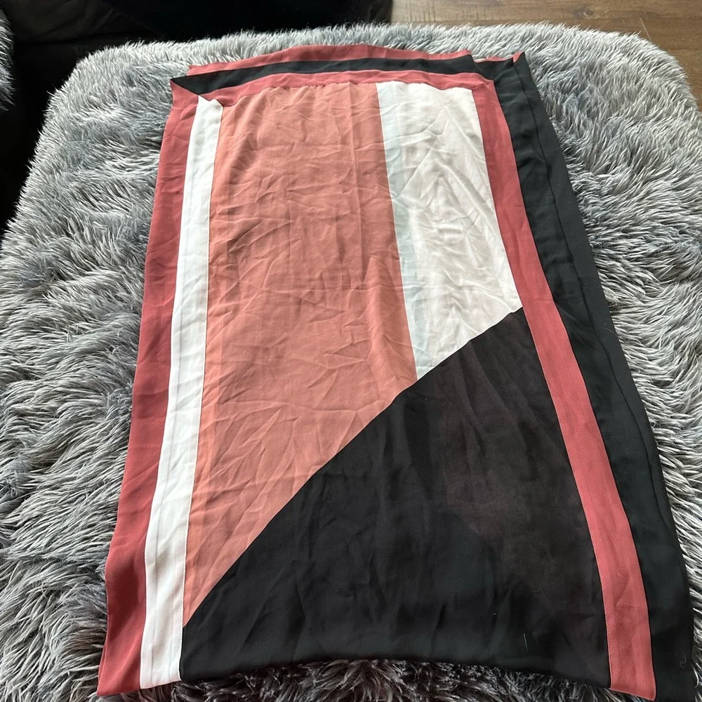 Rose and black scarf